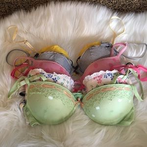 Women’s Victoria Secret Bras